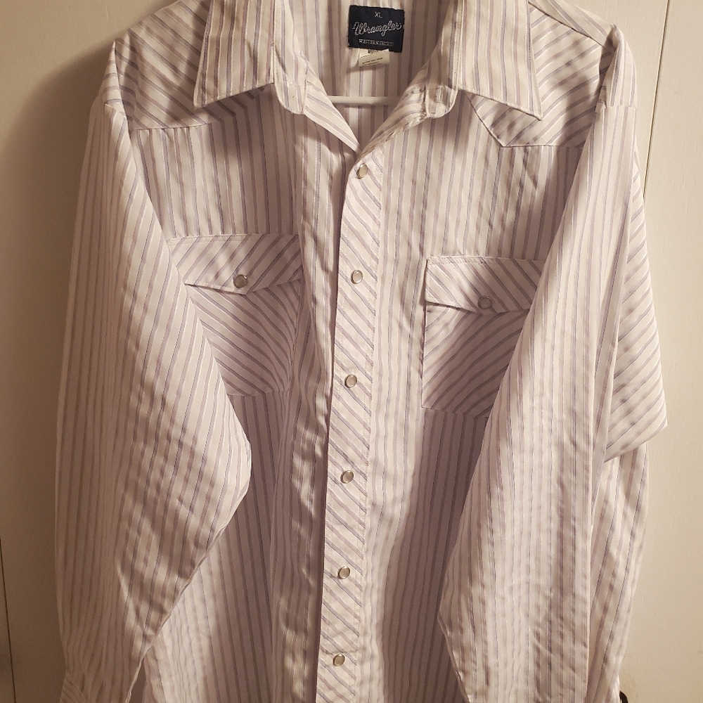 Long sleeve snap down shirt